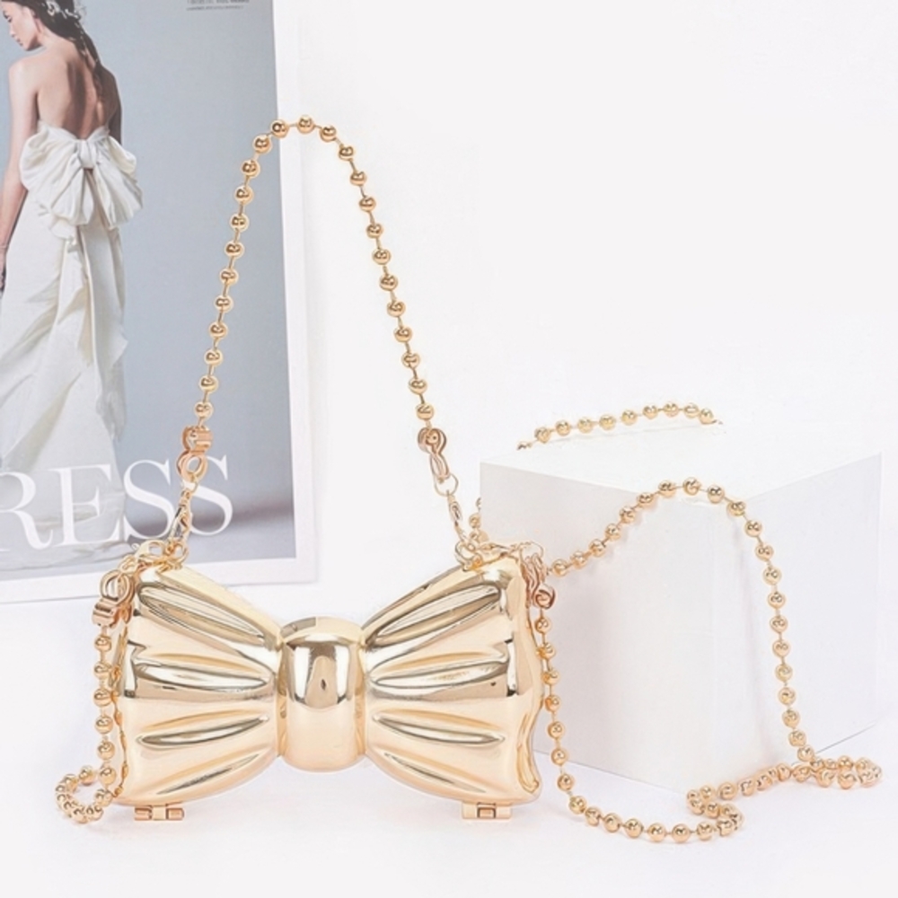 Elegant Gold Bow‎ Clutch